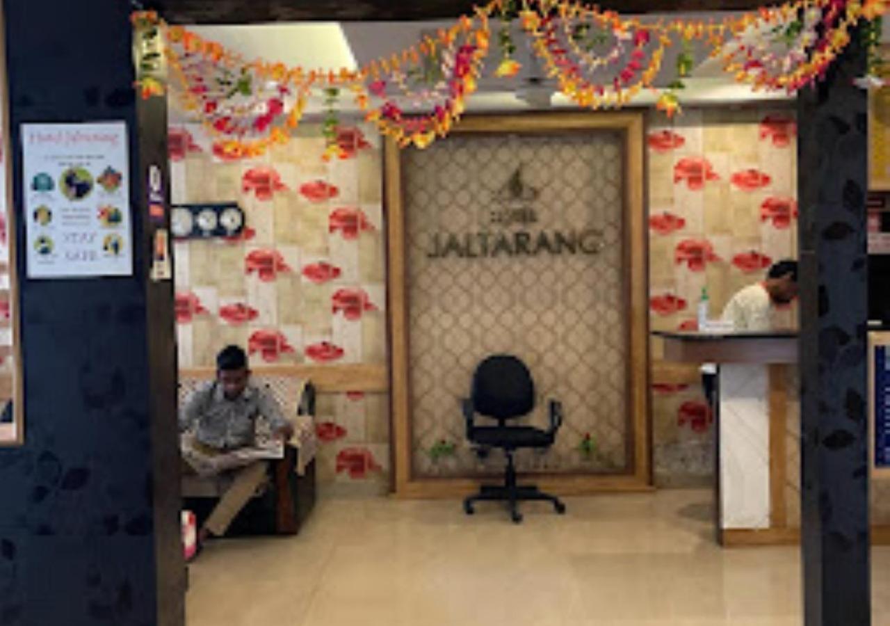 Hotel Jaltarang Kalmath Kankavali Buitenkant foto