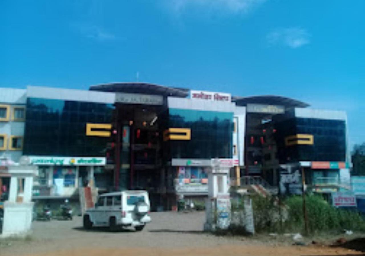 Hotel Jaltarang Kalmath Kankavali Buitenkant foto