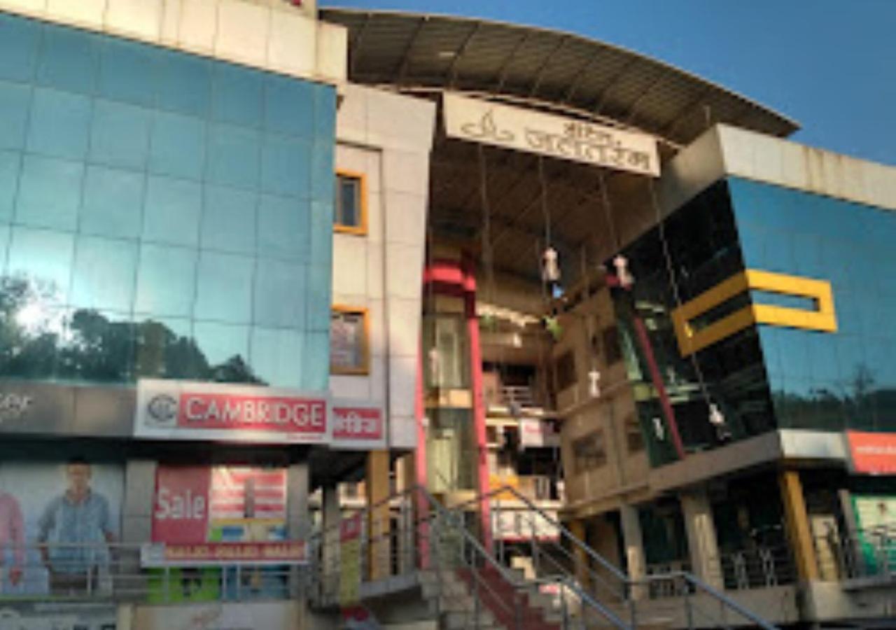 Hotel Jaltarang Kalmath Kankavali Buitenkant foto